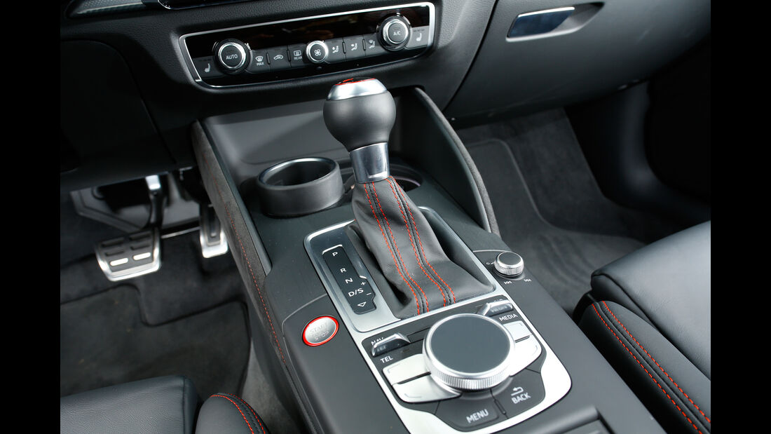 Audi RS 3 Sportback, Schalthebel