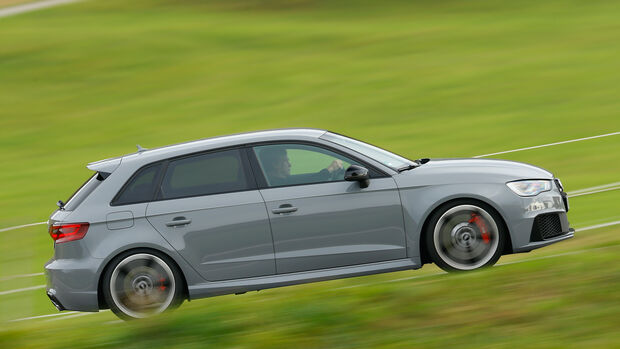 Audi RS 3 Sportback, Seitenansicht