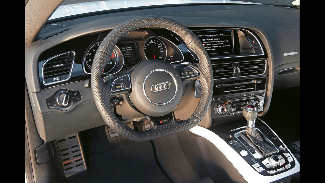Audi RS 5 Coupé, Cockpit, Lenkrad