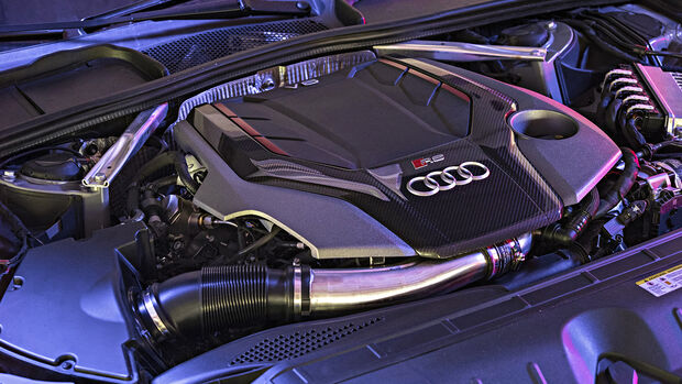 Audi RS 5 Coupé, Motor
