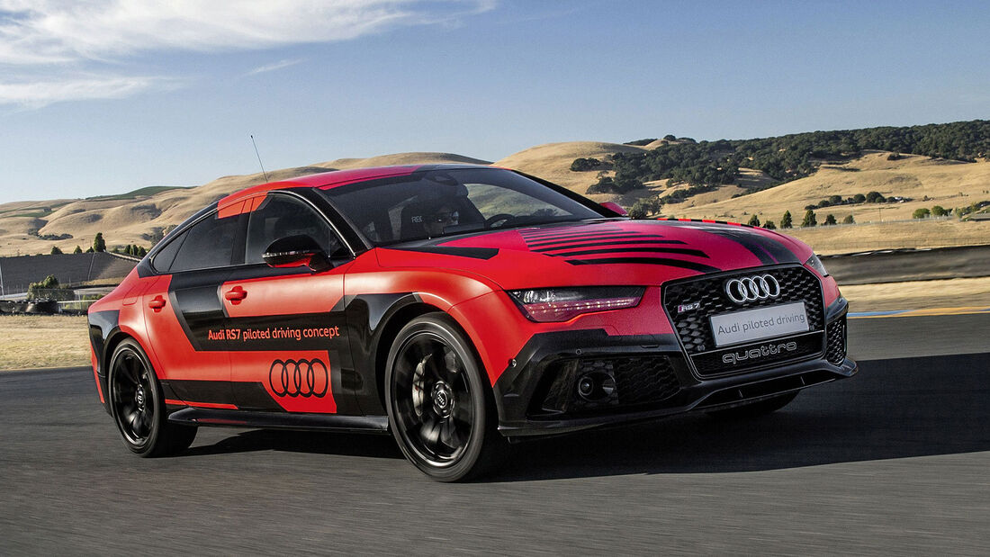 Audi RS 7 piloted driving concept (2015 „Robby“) 