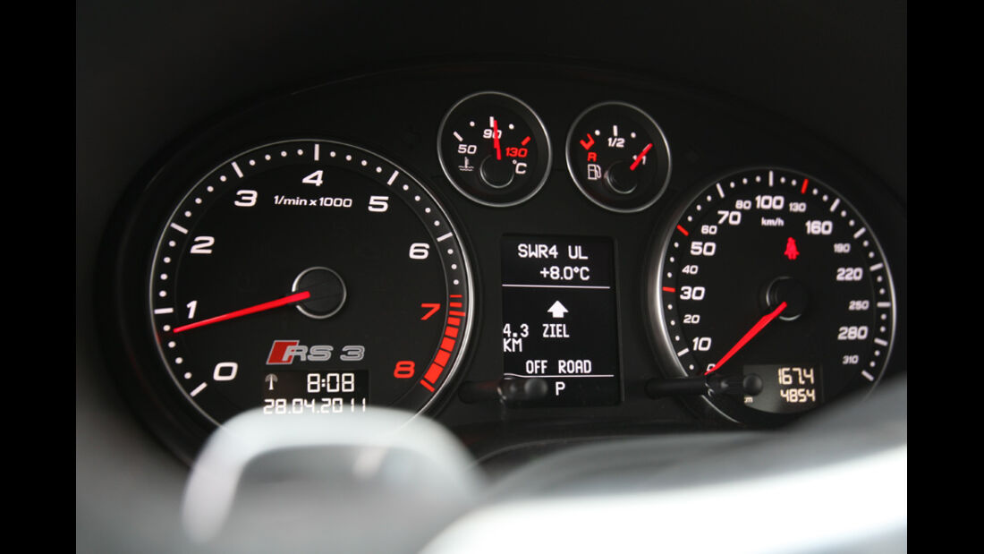 Audi RS3 Sportback, Detail, Tacho, Anzeigeinstrumente
