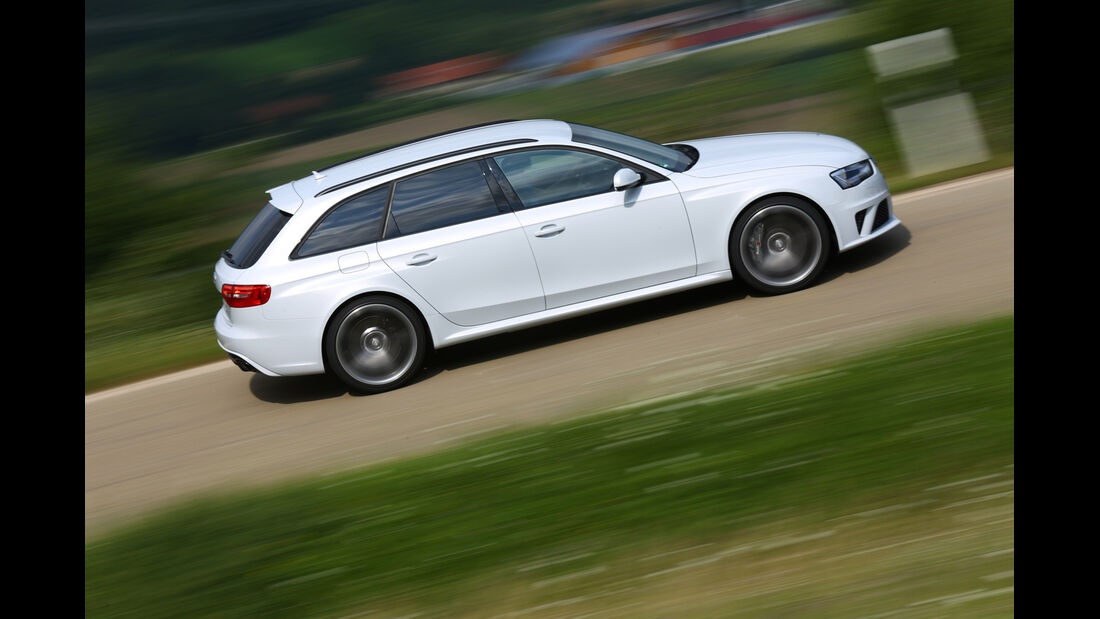 Audi RS4 Avant, Seitenansicht