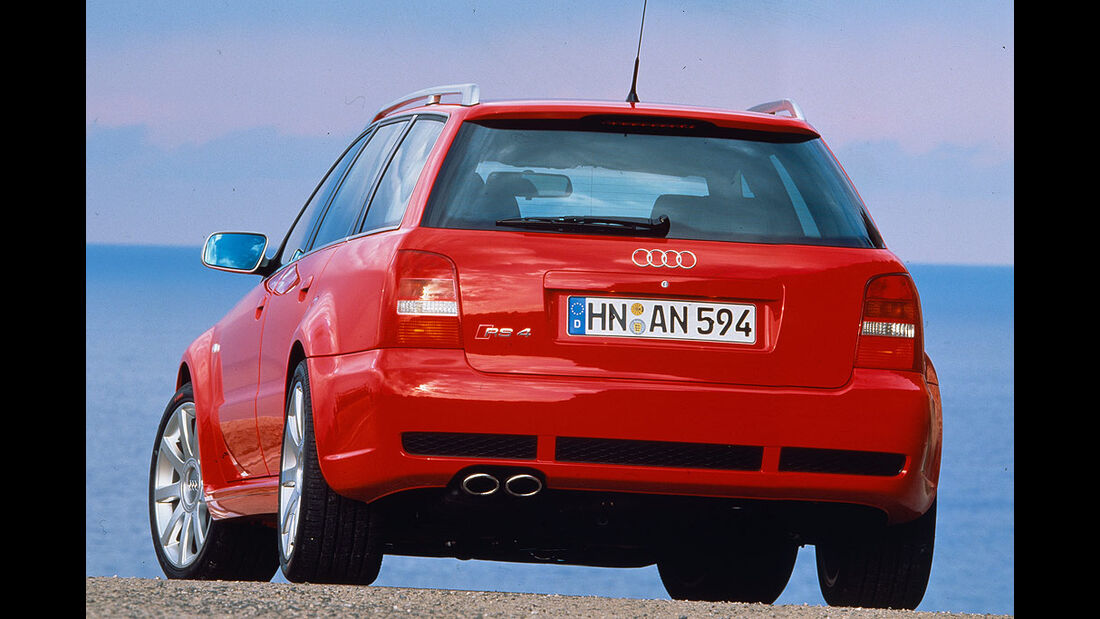 Audi RS4 Avant von 1999