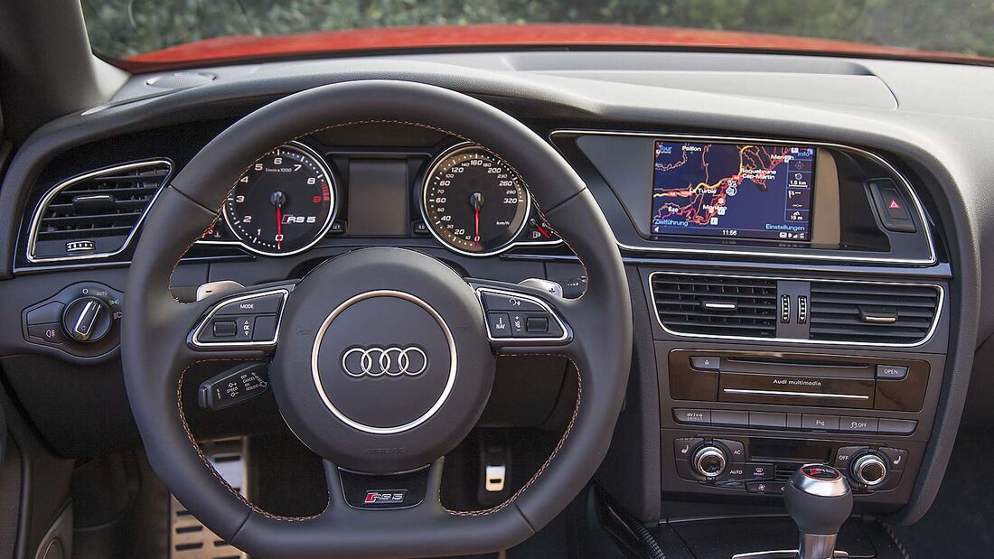 Audi RS5 Cabrio, Cockpit