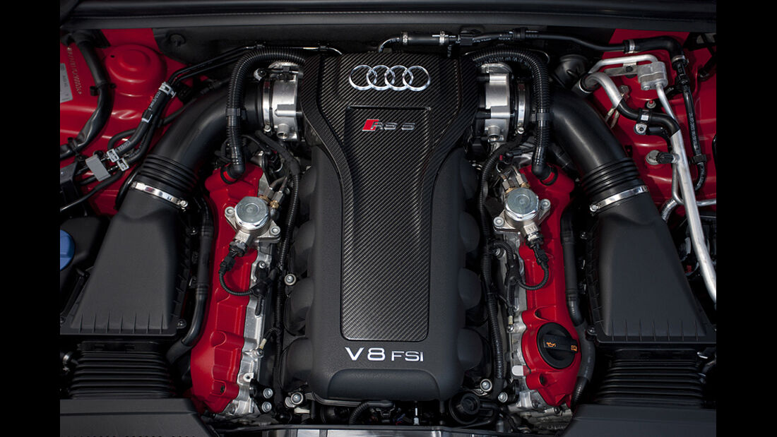 Audi RS5, Motor