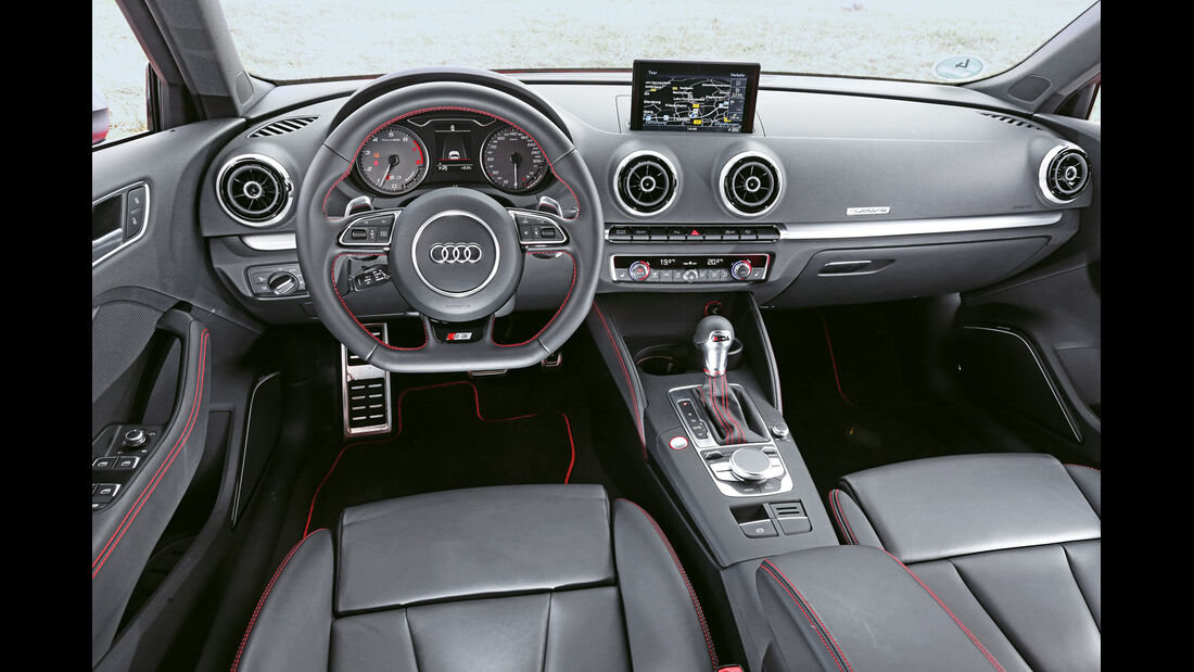 Audi S3 Sportback, Cockpit