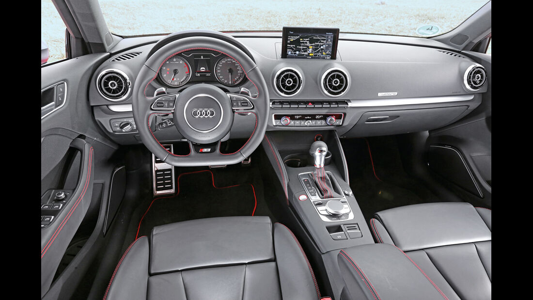 Audi S3 Sportback, Cockpit