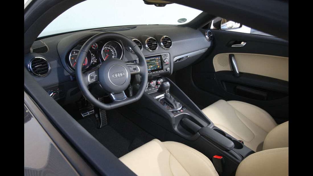 Audi TT Coupé 2.0 TFSI Quattro,Cockpit