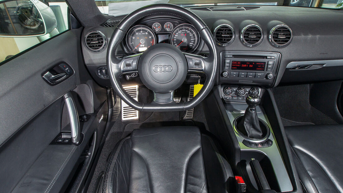 Audi TT Coupé, Cockpit, Lenkrad