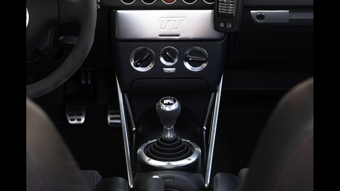 Audi TT Quattro Sport, Interieur