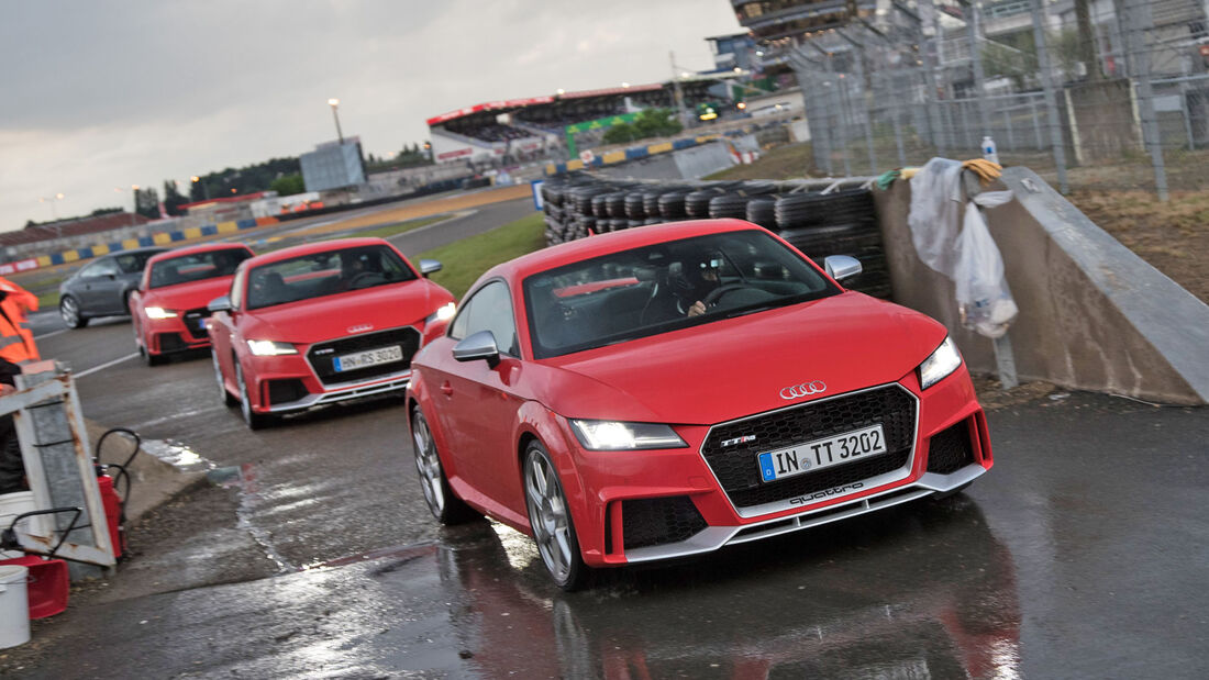 Audi TT RS im Fahrbericht 2016 - auto motor und sport