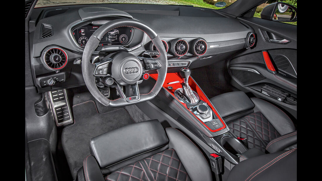 Audi TT RS Coupé, Interieur