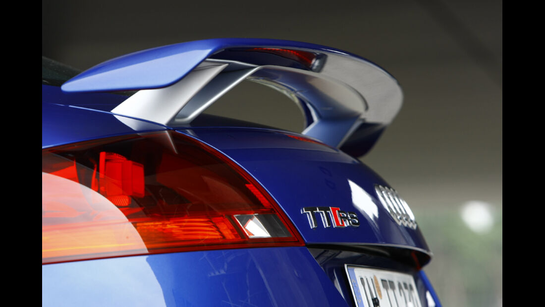 Audi TT RS S tronic, Spoiler