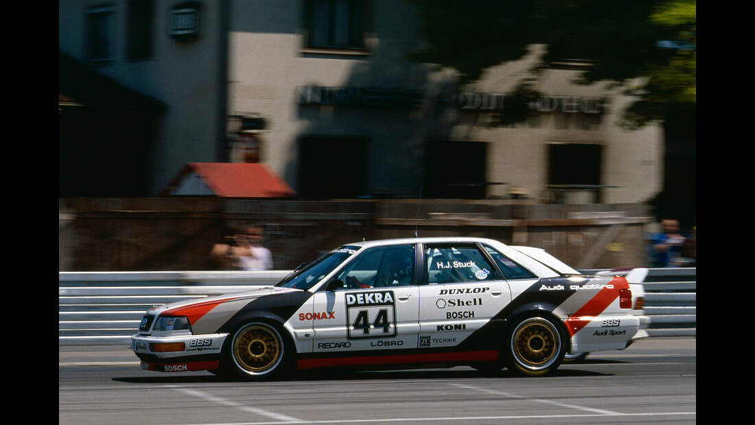 Audi v8 dtm