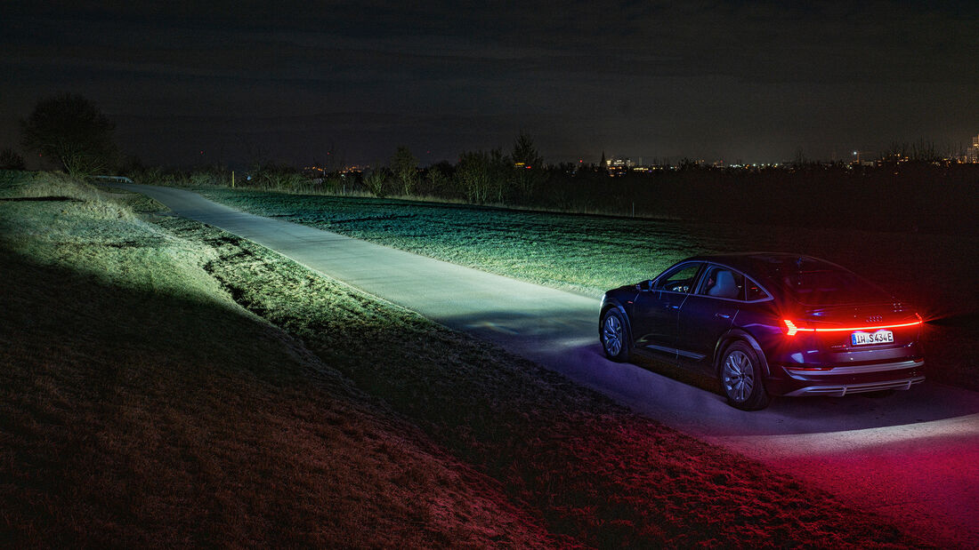 Audi e-tron Sportback, Lichttest