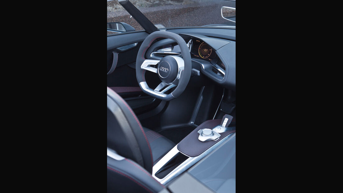 Audi e-tron Spyder, Cockpit