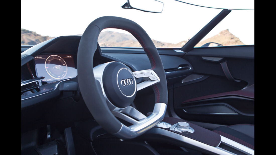 Audi e-tron Spyder, Cockpit
