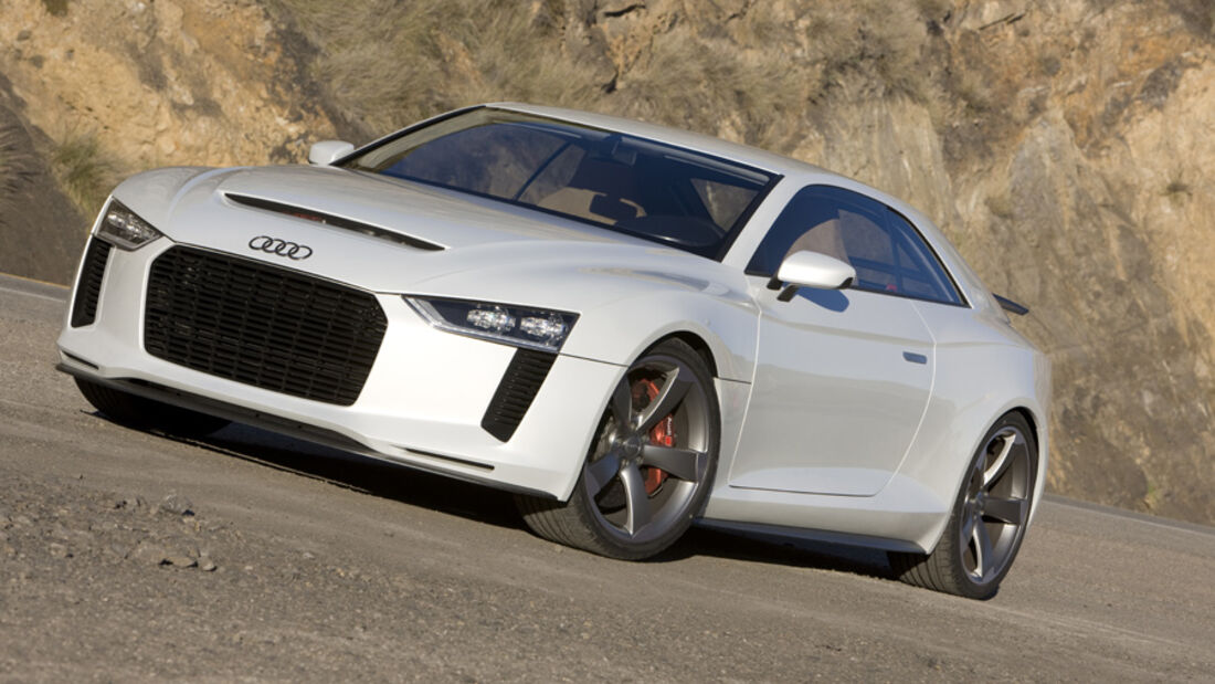 Audi quattro concept, Front