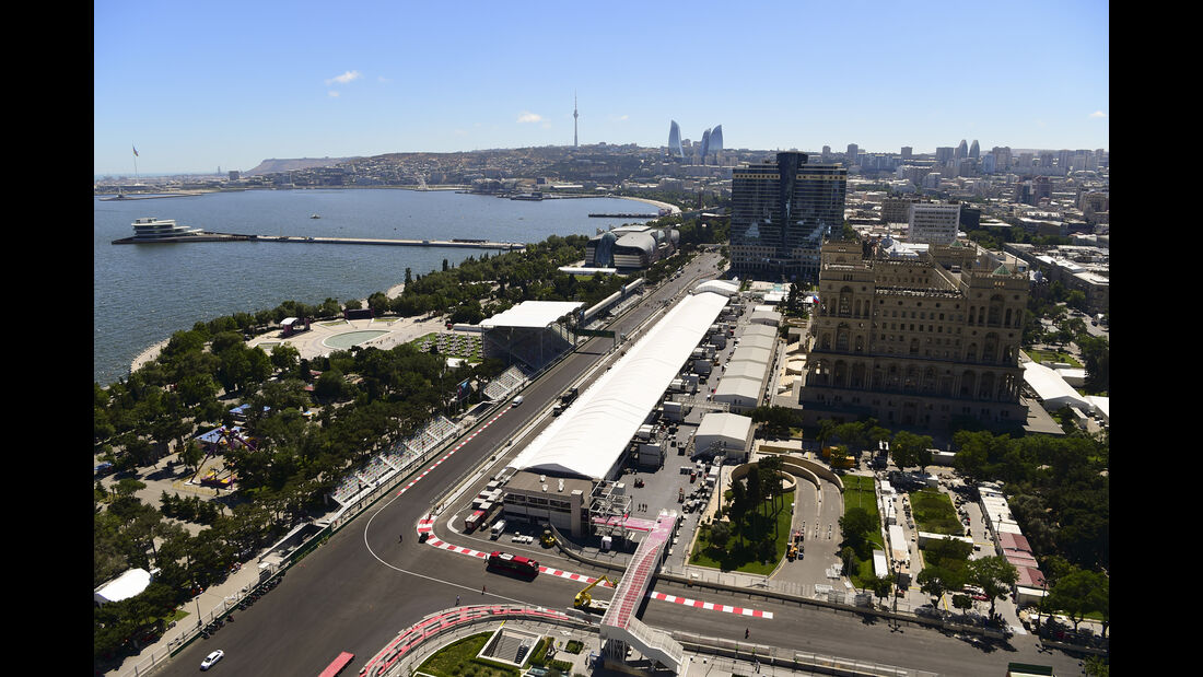 Aufbau - Formel 1 - GP Aserbaidschan - Baku - 14. Juni 2016