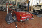 Austin Sprite und Range Rover Vogue