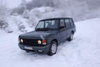 Austin Sprite und Range Rover Vogue