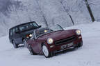 Austin Sprite und Range Rover Vogue