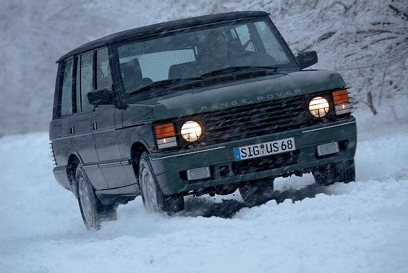 Austin Sprite und Range Rover Vogue
