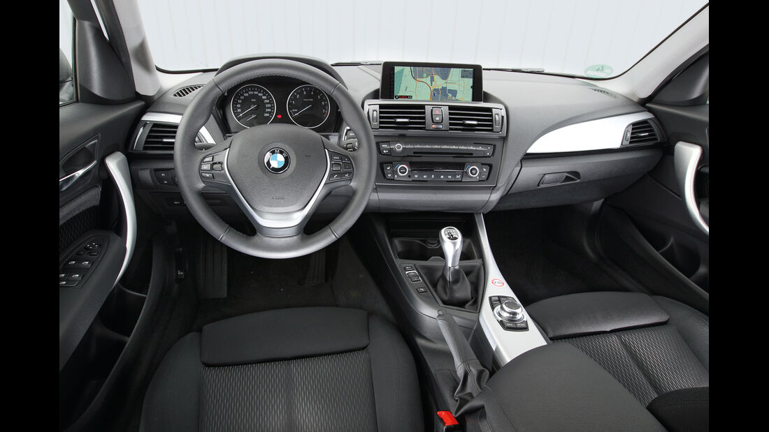 BMW 114i, Cockpit, Lenkrad