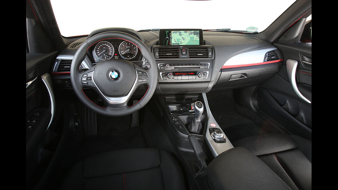 BMW 118i, Cockpit