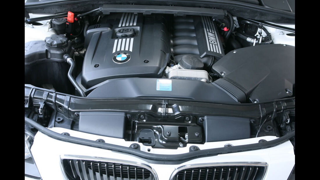 BMW 130i, Motor