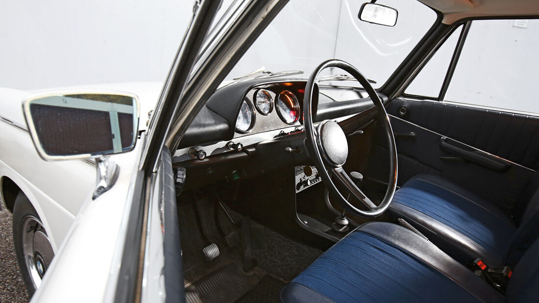 BMW 1800, Cockpit