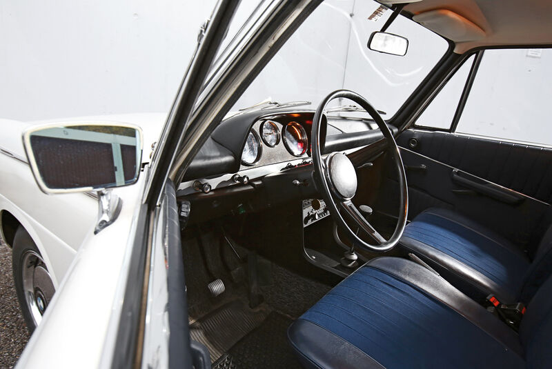 BMW 1800, Cockpit