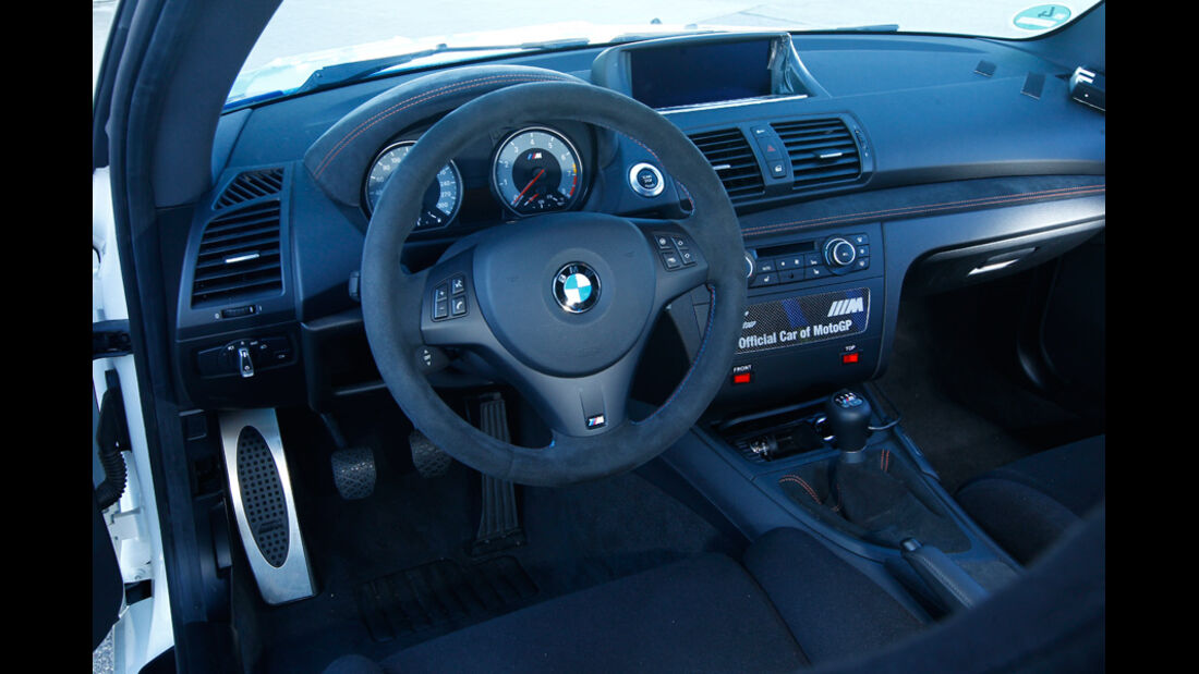BMW 1er M Coupé, Cockpit