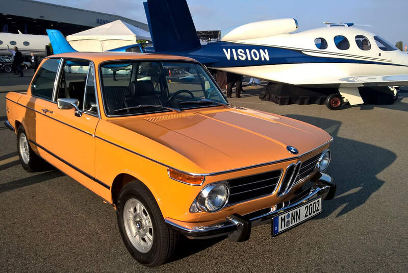 BMW 2002 tii - McCall's Motorworks Rivival - Monterey - Pebble Beach 2016 