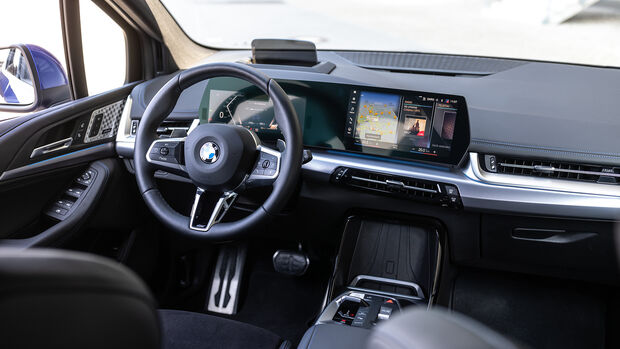 BMW 223i Active Tourer, Cockpit