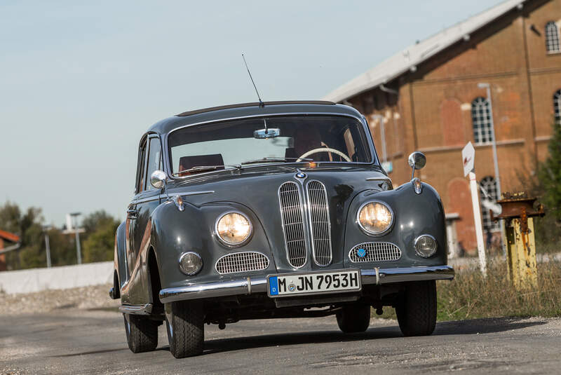 BMW 2600 L (Typ 502,V8), Frontansicht