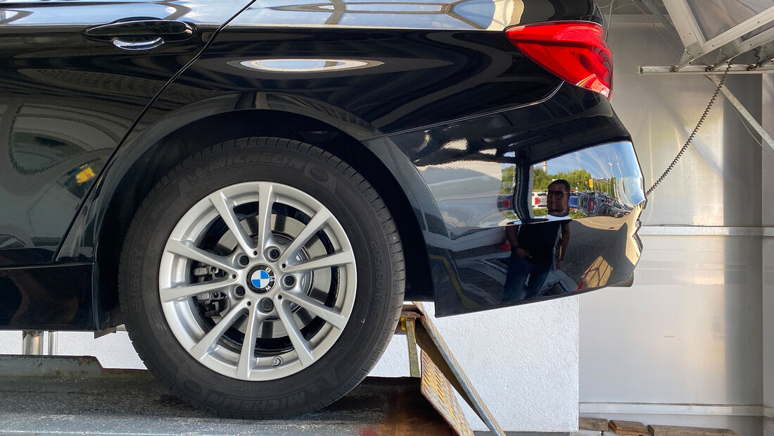 BMW 318i Touring Leasing Rückgabe Dekra Check