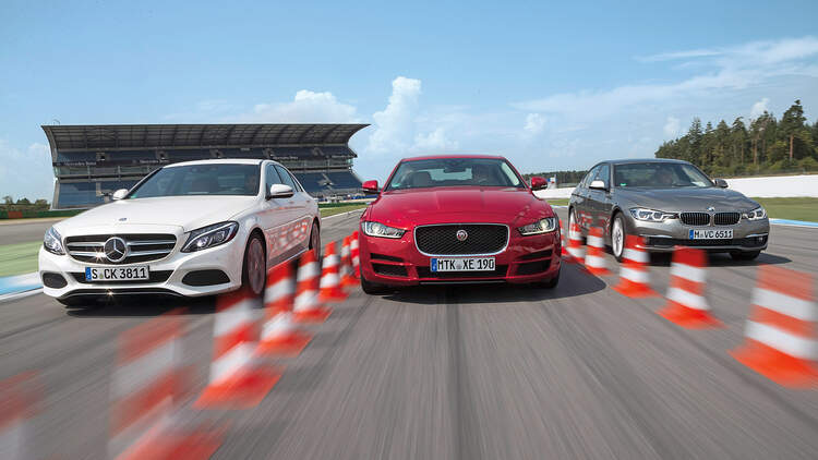 Bmw 320d Jaguar Xe 20d Mercedes C 250 D Fahrt Der Jaguar Xe An Die Spitze Auto Motor Und Sport