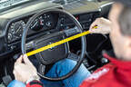 BMW 323i, Lenkrad