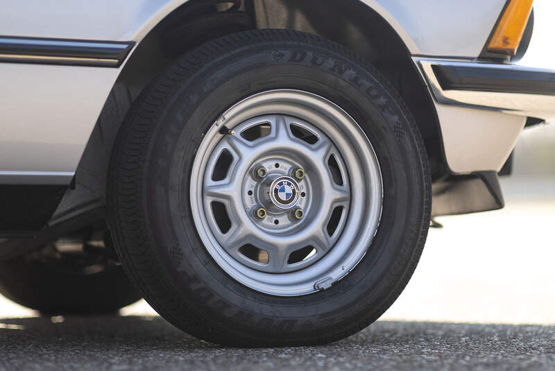 BMW 323i, Räder