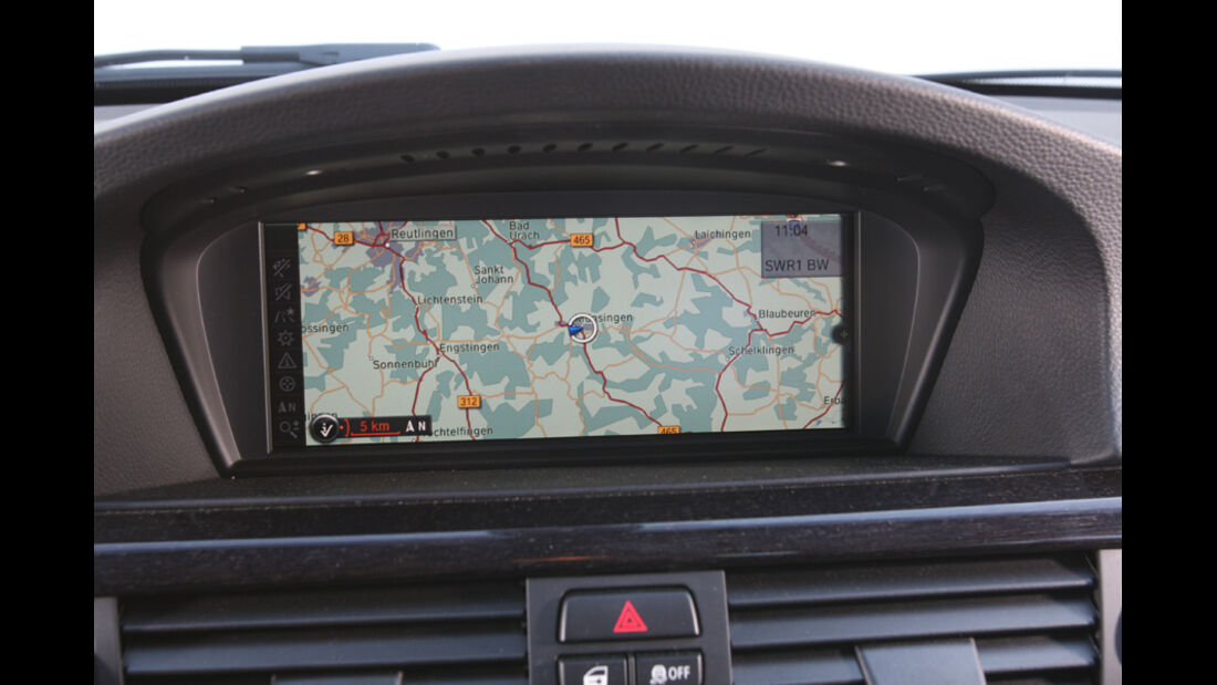 BMW 325i Coupe, Navigation