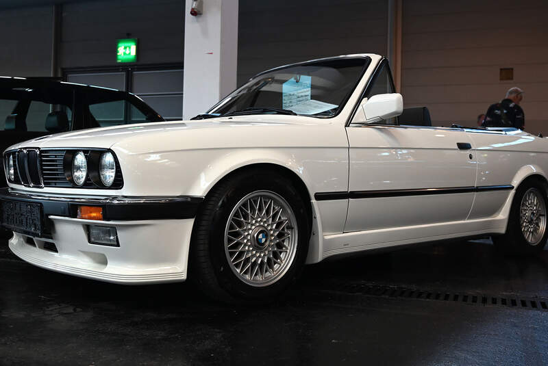 BMW 325i E30 Cabrio M Technic Klassikwelt Bodensee (2025)