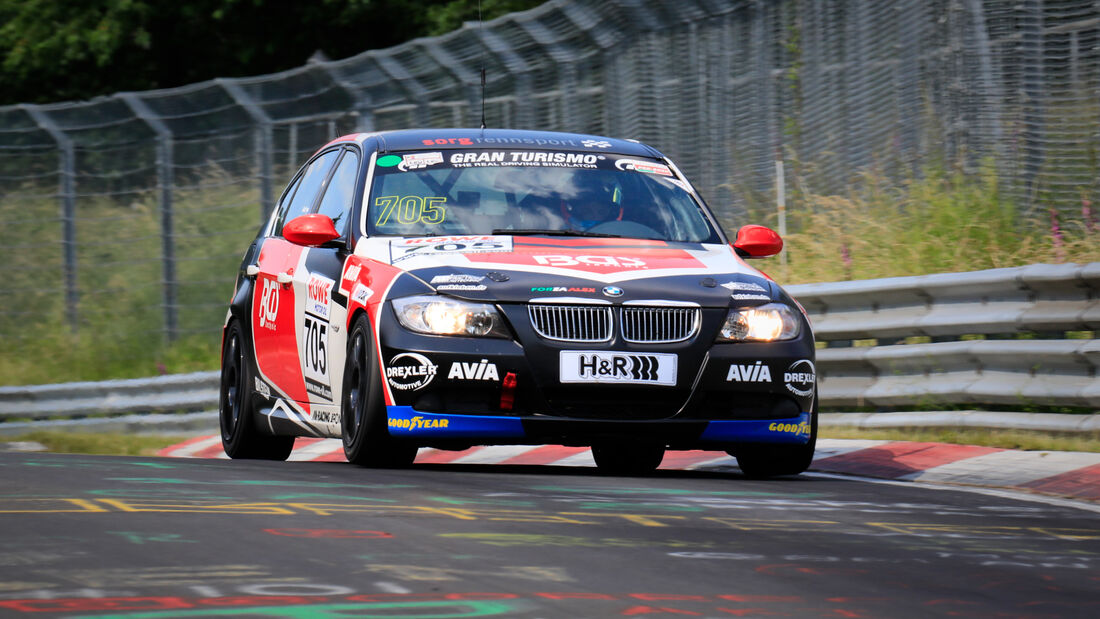 BMW 325i - Startnummer #705 - Team AVIA Sorg Rennsport - V4 - NLS 2020 - Langstreckenmeisterschaft - Nürburgring - Nordschleife 