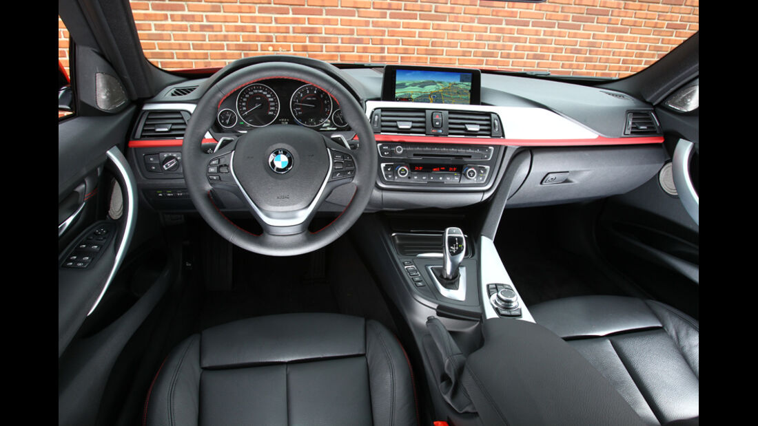 BMW 328i, Cockpit