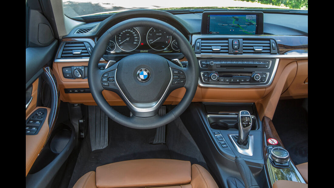 BMW 330d, Cockpit