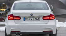 BMW 330e