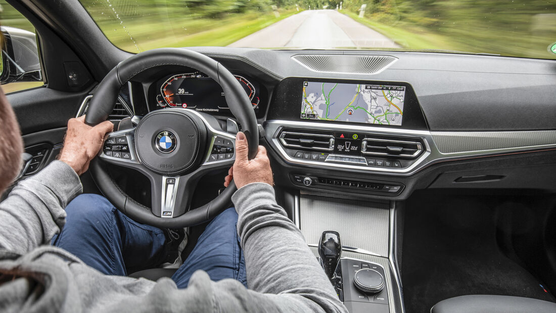 BMW 330i Touring, Interieur