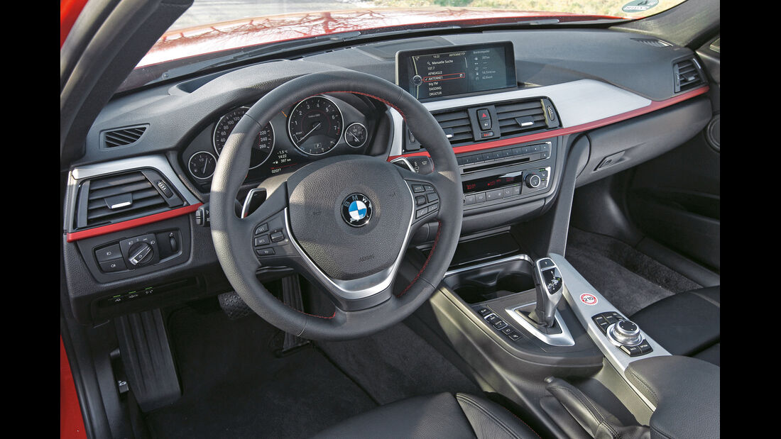 BMW 335i, Cockpit