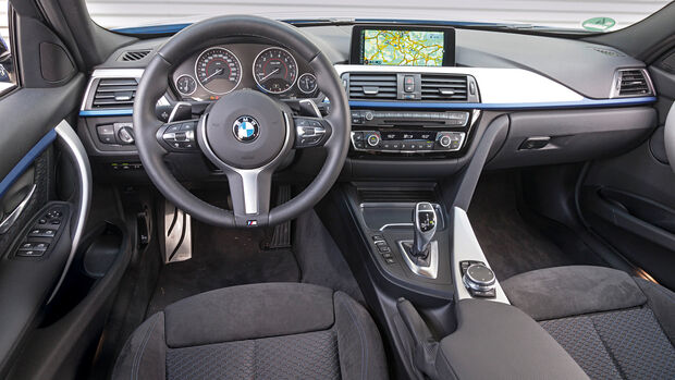 BMW 340i xDrive Touring M Sport, Cockpit